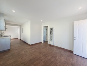 1413 E 53rd St in Los Angeles, CA - Building Photo - Building Photo