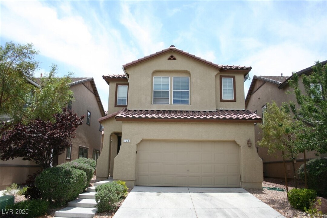 171 Desert Pond Ave in Henderson, NV - Building Photo