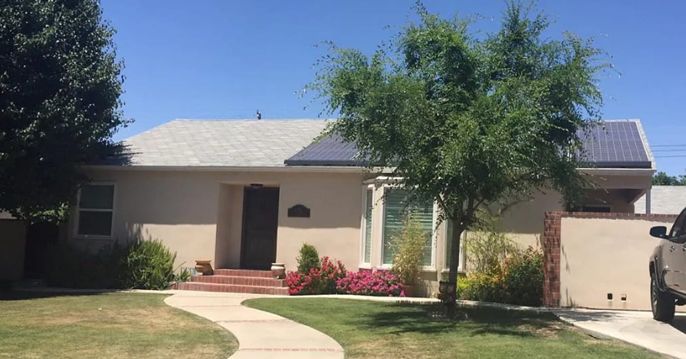2826 Rio Linda Dr in Bakersfield, CA - Building Photo