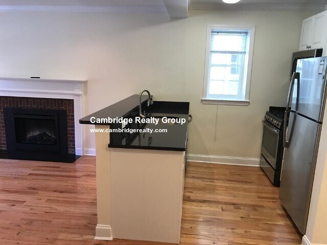 73 Langdon St, Unit 2A in Cambridge, MA - Building Photo - Building Photo