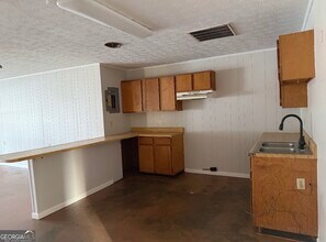 7 Railroad St in Adrian, GA - Building Photo - Building Photo