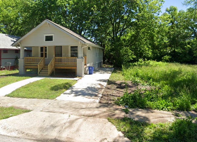 property at 5919 Wabash Ave