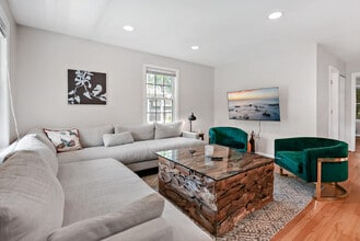 2021 Washington Blvd in Arlington, VA - Building Photo - Building Photo