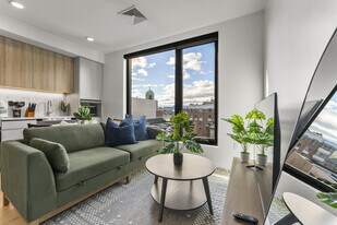 35 W 2nd St, Unit ID1240280P in Boston, MA - Building Photo