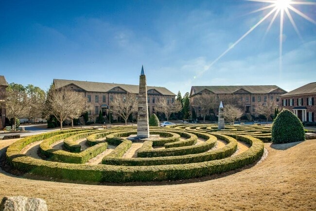 2010 Heathermere Way in Roswell, GA - Building Photo - Building Photo