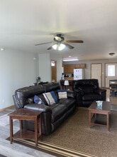 1704 Mercil Ct in Laramie, WY - Foto de edificio - Building Photo
