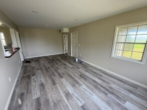 6150 Dortch Rd in Century, FL - Building Photo - Building Photo