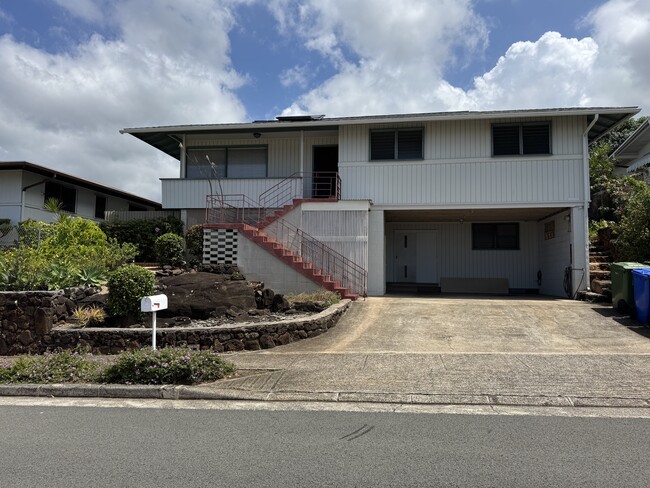 property at 1412 Kaminaka Dr