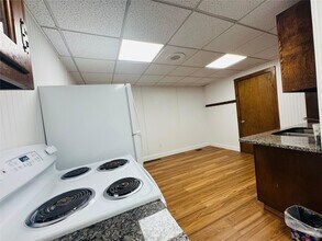 157 Harry L Dr in Johnson City, NY - Building Photo - Building Photo