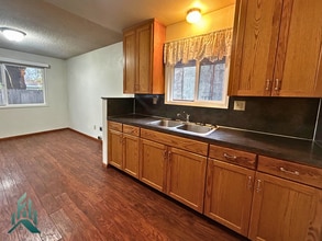 827-829 NW 29th St in Corvallis, OR - Building Photo - Building Photo