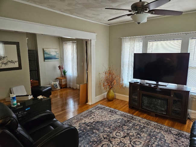 536 Mt Auburn St in Watertown, MA - Building Photo - Building Photo