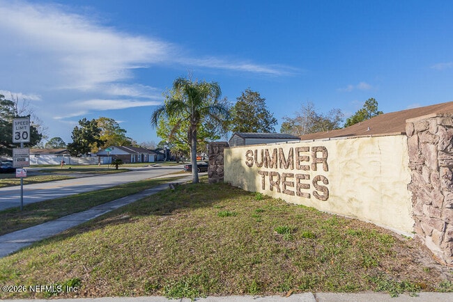 2465 Wattle Tree Rd W in Jacksonville, FL - Building Photo - Building Photo