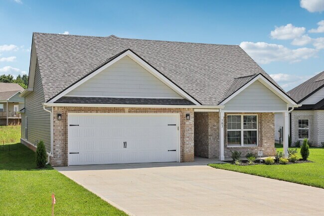 383 Kingland Ln in Clarksville, TN - Building Photo - Building Photo