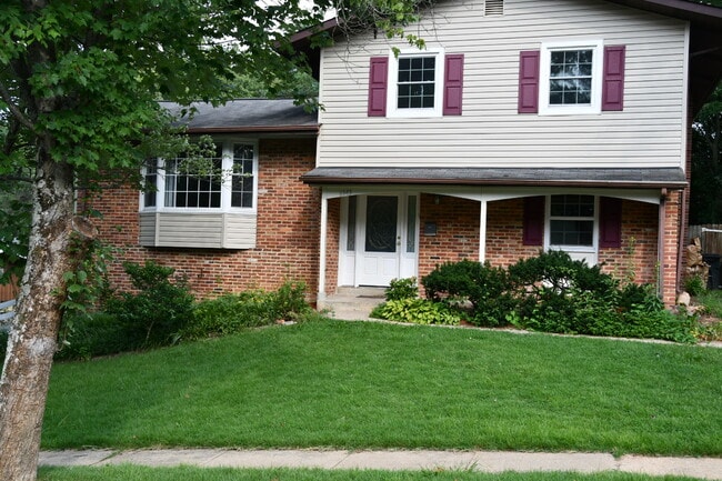 property at 6943 Nashville Rd