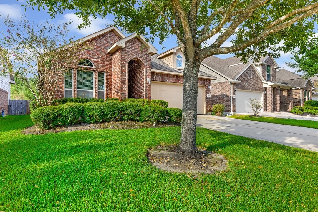 12911 Madison Boulder Ln in Humble, TX - Building Photo