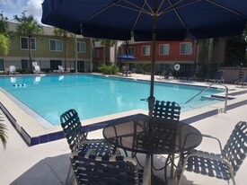 Birchwood Landing in Casselberry, FL - Building Photo