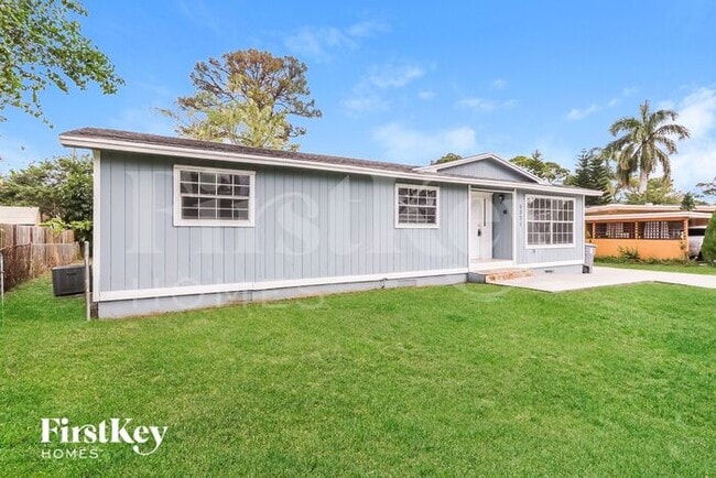 5371 Washington Rd in Delray Beach, FL - Building Photo - Building Photo