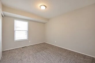 2456 S Ellis St in Lakewood, CO - Building Photo - Building Photo