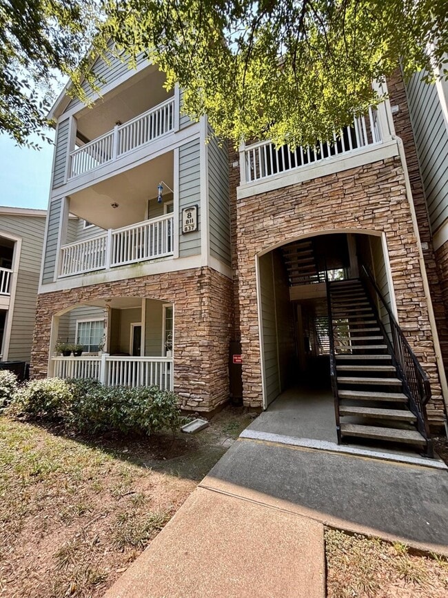 property at 10440 Deerwood Rd