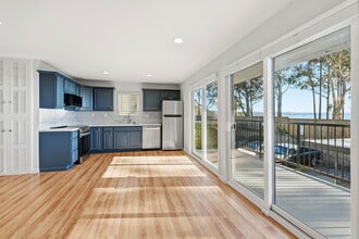 815 Balboa Ave, Unit 103 in Capitola, CA - Building Photo - Building Photo