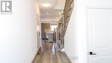 16 Haven Ln in Barrie, ON - Building Photo - Building Photo