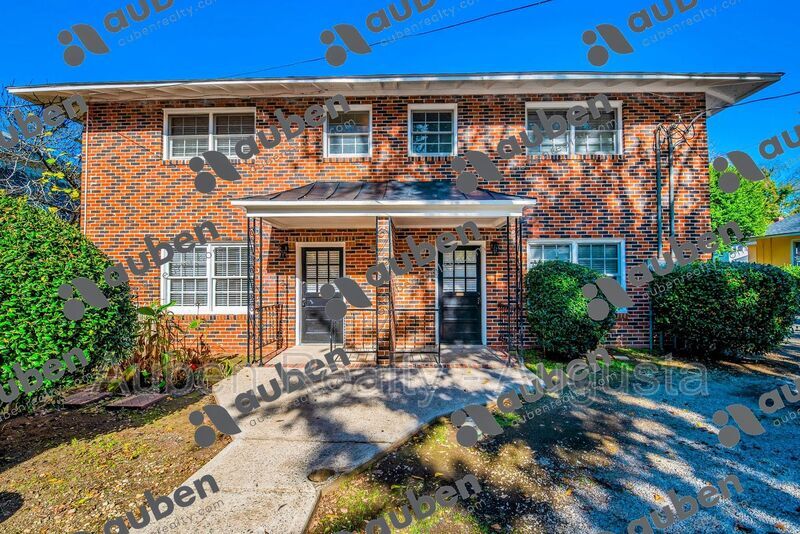 239 Greene St in Augusta, GA - Building Photo
