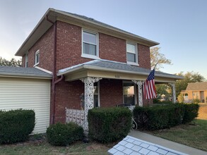 1001 S 4th St in Atchison, KS - Building Photo - Building Photo