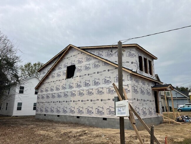 1311 McDuffie Ave in Columbia, SC - Building Photo - Building Photo