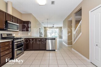 10424 Beneva Dr in Tampa, FL - Building Photo - Building Photo