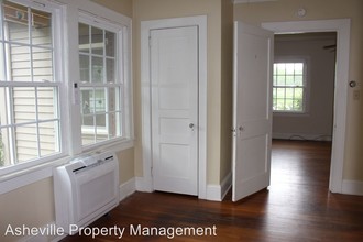 89 Vermont Ave-Unit -#1 in Asheville, NC - Building Photo - Building Photo
