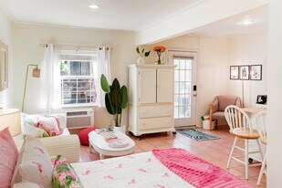 516 28th St in West Palm Beach, FL - Building Photo