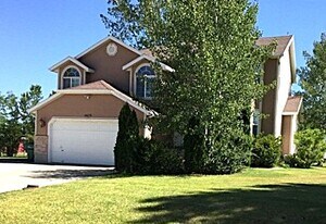 4679 W 4350 S in West Haven, UT - Building Photo