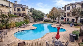 7701 Rialto Blvd in Austin, TX - Building Photo