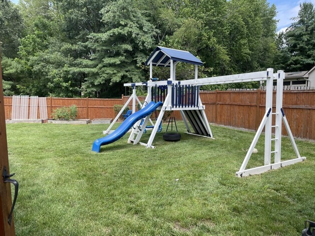 1 Lenape Ln in West Windsor Township, NJ - Building Photo - Building Photo