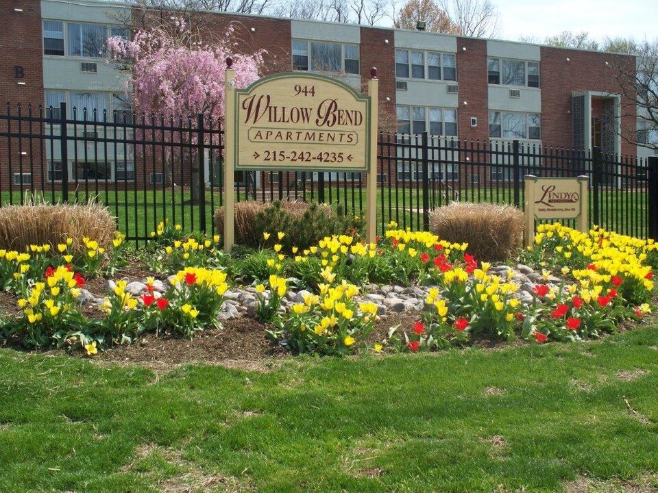 Willow Bend Apartments in Philadelphia, PA - Foto de edificio