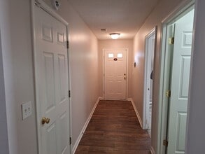 122 Chatham Trace in Columbia, SC - Building Photo - Building Photo