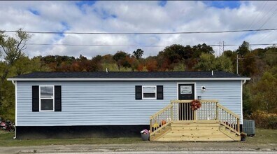 110 3rd Ave in Chesapeake, OH - Building Photo - Building Photo