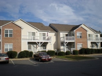 Moss Creek Condos, Inc in Gastonia, NC - Building Photo