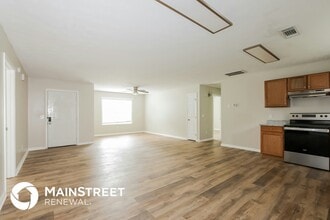 240 Elm Pl in Monroe, GA - Building Photo - Building Photo