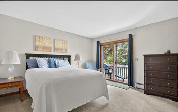 89 Pierpont Rd in Lake Luzerne, NY - Building Photo - Building Photo