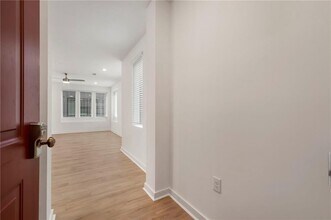 388 Pratt Dr SE in Atlanta, GA - Foto de edificio - Building Photo
