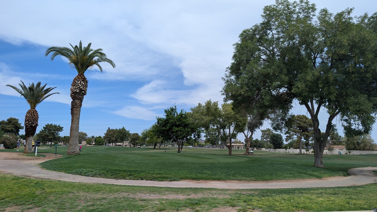17213 N 49th Ave in Glendale, AZ - Building Photo