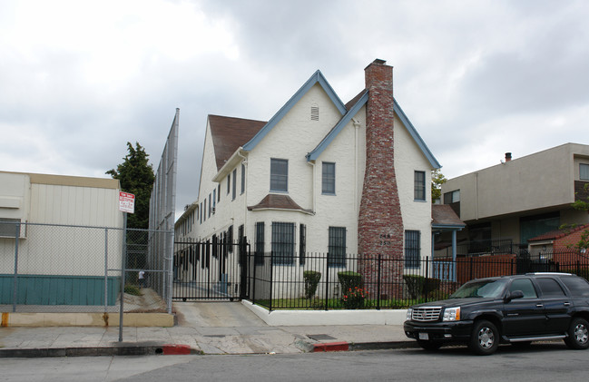 248 S Hobart Blvd in Los Angeles, CA - Building Photo - Building Photo