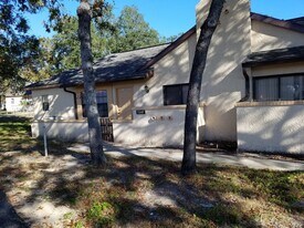 54 Pine Track in Ocala, FL - Building Photo