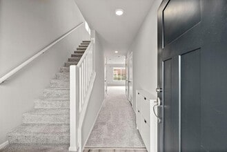 15009 Iverson Lp SE in Yelm, WA - Building Photo - Building Photo