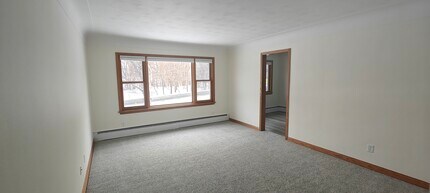 2473 Lake Ave, Unit 2 in White Bear Lake, MN - Building Photo - Building Photo