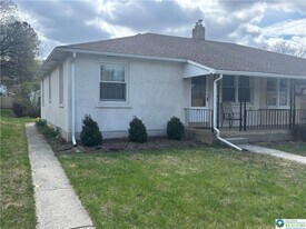 662 Minor St in Emmaus, PA - Building Photo