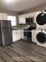 321 Annie Ave in Troy, MO - Building Photo