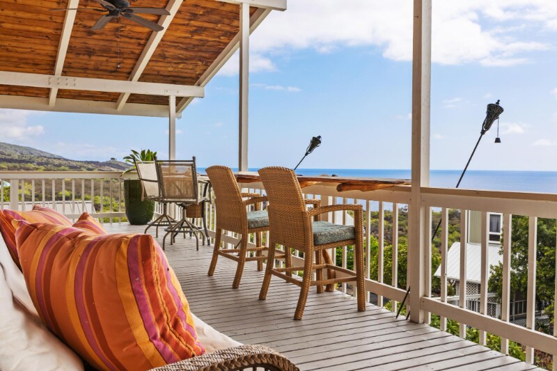 87-3179-3179 Kihikihi Rd in Captain Cook, HI - Building Photo