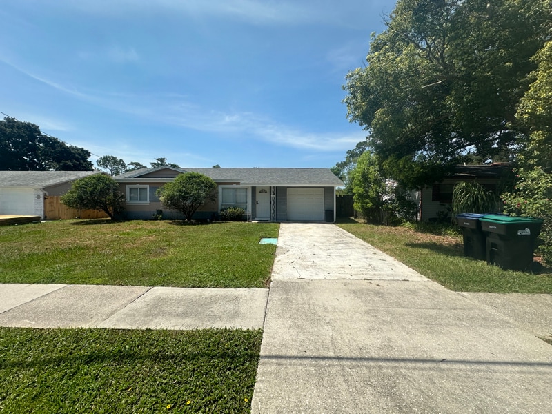 14500 Sussex Dr in Orlando, FL - Building Photo